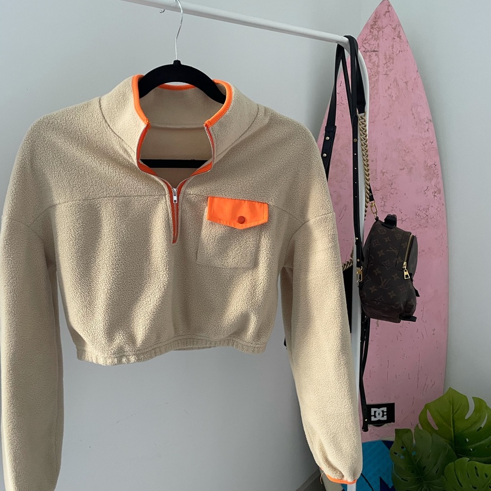 Mini jacket